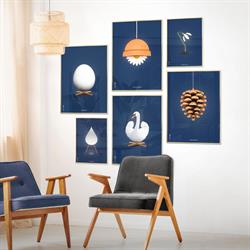 Plakat Svanen-Original mørkeblå 50x70 cm fra Brainchild
