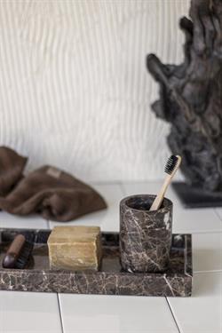 Marble tandbørsteholder - marmor tandkrus i brun fra Mette Ditmer