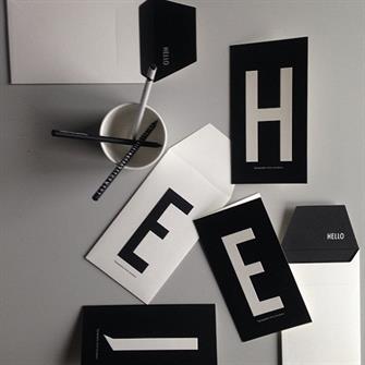 Kort med Arne Jacobsen typografi A