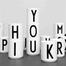 Bogstav Krus fra Design Letters Arne Jacobsen typo