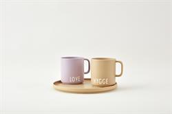 Favoritkop med hank - HYGGE i beige fra Design Letters