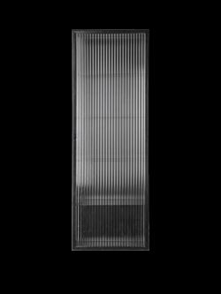 Vægskab med glaslåge i sort  - Haze Reeded Glass høj fra Ferm Living