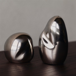 Orevo salt og peber Shakers - Sæt of 2 fra Ferm Living