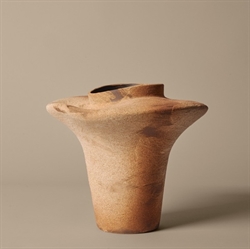 Evio vase large burnt umber H35 fra Ferm Living