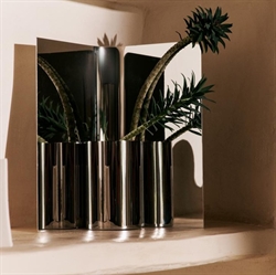 Eddy vase i spejl polering fra Ferm Living