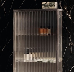 Vægskab med glaslåge i stål - Haze fra  Ferm Living