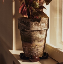 Nube Planter Feet - krukkefødder brun sæt af 4 fra Ferm Living