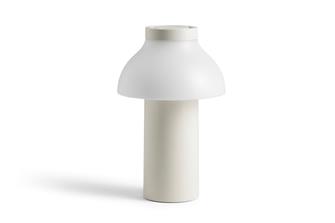 PC Portable LAMP - bordlampe cream hvid fra HAY - genopladelig lampe