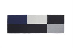 Ethan Cook Flat Works - løber 80x250 cm sort og blå fra HAY