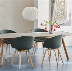 Loftlampe Nelson Ball Crisscross Bubble small Ø32,5 i offwhite fra HAY