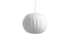 Loftlampe Nelson Ball Crisscross Bubble medium Ø48,5 i offwhite fra HAY
