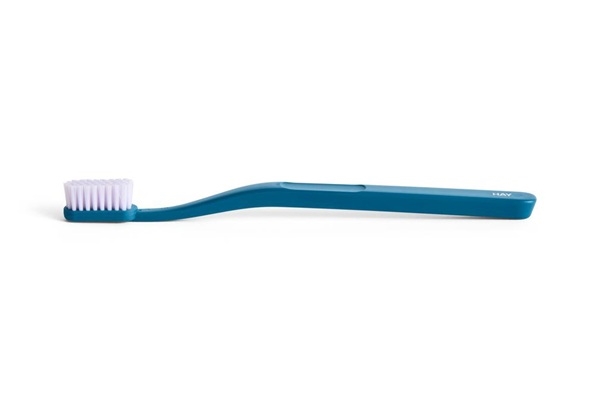 Tann tandbørste ocean blue / lavendel fra HAY