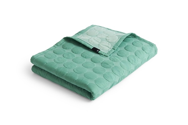 Mega Dot organic sengetæppe 260x260 sea green fra HAY