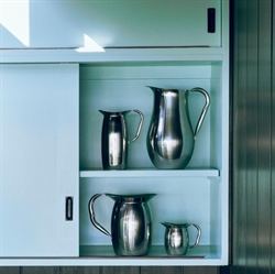 Indian Steel Pitcher - stål kande x-small fra HAY