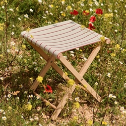 Outdoor Market klapstol beige/rød fra HAY