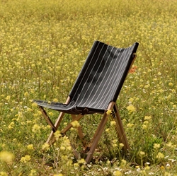 Outdoor Market Folding Chair - Klapstol i sort/beige fra HAY