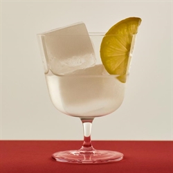 Curve Stem Glass - Vinglas 2 stk fra HAY