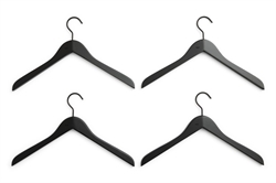 Smooth caot hanger - 4 slim bøjler i sort fra HAY