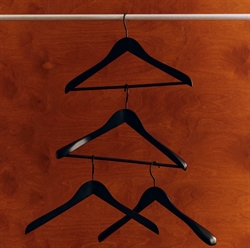 Smooth caot hanger - 4 slim bøjler i sort fra HAY