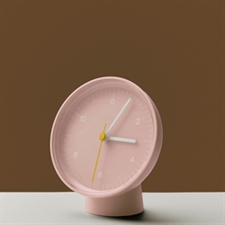 Table Clock - Bordur pink fra HAY