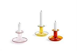 Lysestage Flare i farvet borosilikatglas fra HAY
