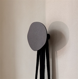 Lou knage organisk form sort 3 stk fra Metallbude