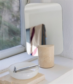 Travertine bordspejl - Linen fra Mette Ditmer