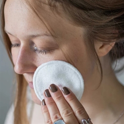 Clean makeup - vaskbare rondeller 10 pak fra Mette Ditmer