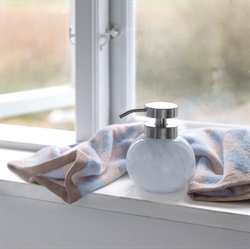 Opal dispenser lav i light blue fra Mette Ditmer