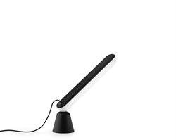 Acrobat bordlampe sort fra Normann Copenhagen