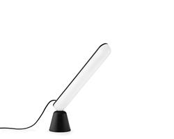 Acrobat bordlampe sort fra Normann Copenhagen