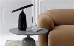 Turn bord - sofabord i justerbar højde fra Normann Copenhagen