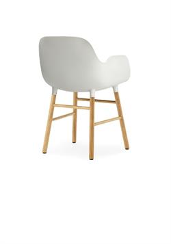 Form armstol hvid/eg fra Normann Copenhagen