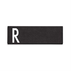 Personlig penalhus fra Design Letters R