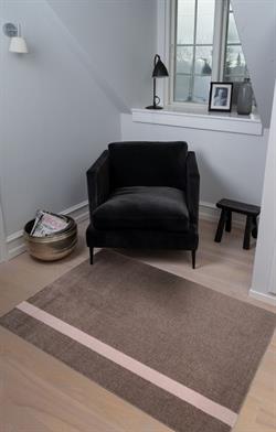 Løber - tæppe - måtte Stripes Vertical sand/lyserød 90x130 cm fra Tica Copenhagen