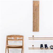 Shoe Rack - Skohylde egetræ med messing holder 100 cm fra We Do Wood