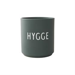 Favoritkop HYGGE kop i mørkegrøn fra Design Letters