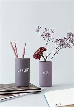 Favorit vase DARLING i støvet lilla fra Design Letters