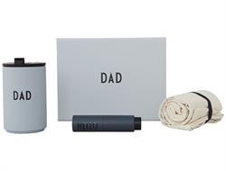 Far gaveæske - DAD Gift Box i grå fra Design Letters
