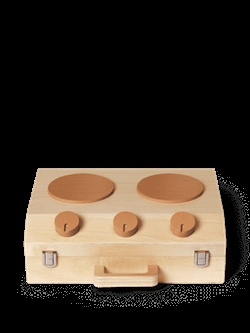 Toro Suitcase Kitchen - træ legekøkken fra Ferm Living