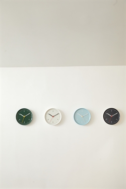 Wall Clock - Vægur flere farver fra HAY