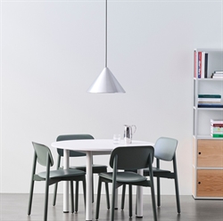 Loftlampe Compass pendant 260 børstet aluminium fra HAY