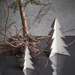 Julepynt Threed - juletræer i hvid med sølvkant fra House Doctor
