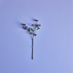 Artificial branch - HDMeadow bordeaux fra House Doctor