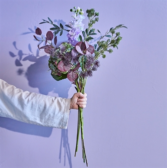 Artificial bouquet - HDCalm blomsterbuket purple fra House Doctor