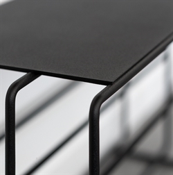 Neva skoreol sort i stål fra Metallbude