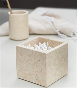 Marble Cube - marmor beholder i sand fra Mette Ditmer