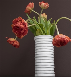 Ribbon Vase large offwhite fra Mette Ditmer