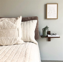 NORD væghylde i ask – 30 cm fra MOUD Home