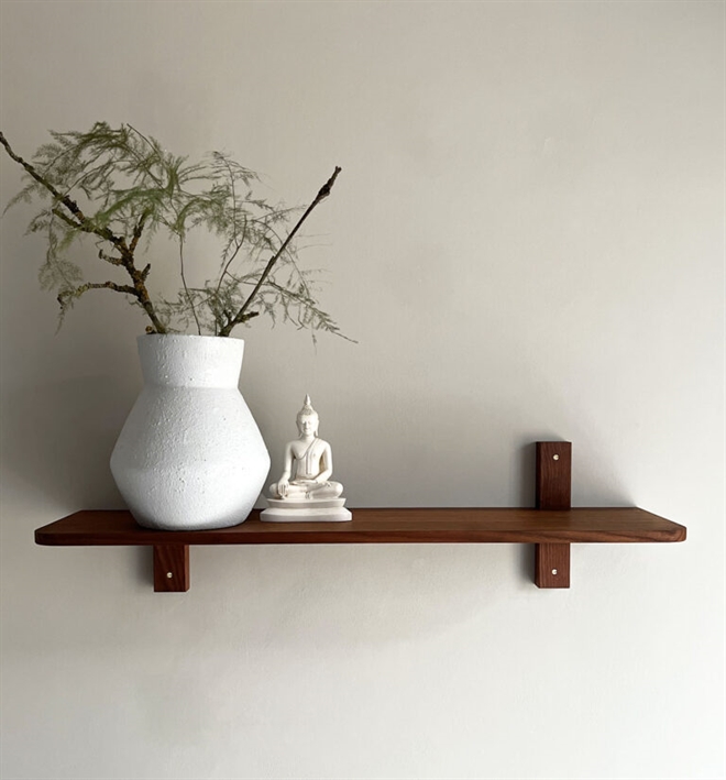 NORD væghylde i ask – 80 cm fra MOUD Home